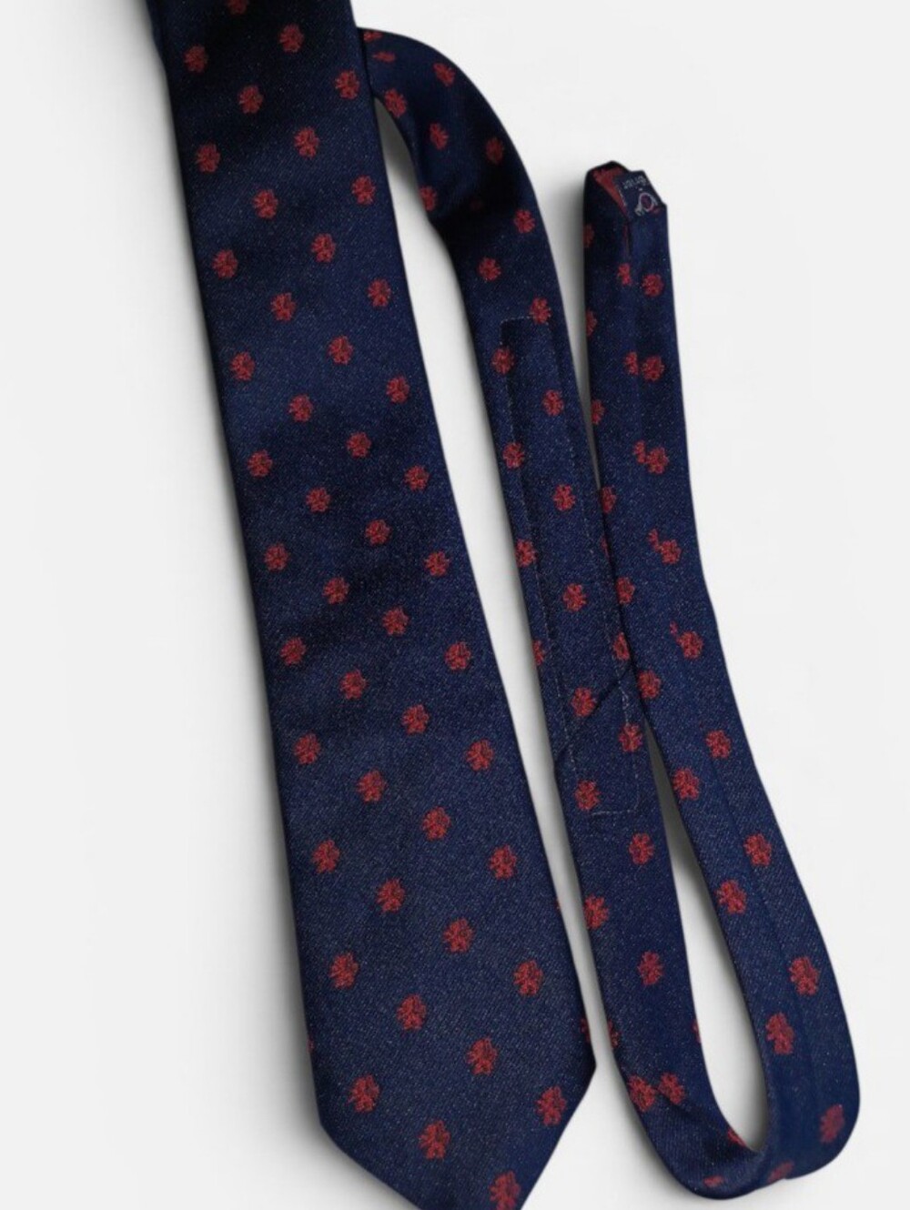 MCM Necktie Navy Blue Tie with Red Rampant Lion motif  "Pride of England"